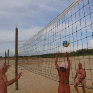 Beach-Volleyball am Strand im EURONAT