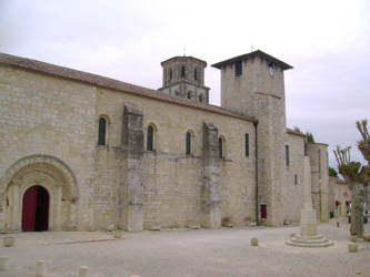 L’Abbaye de Vertheuil